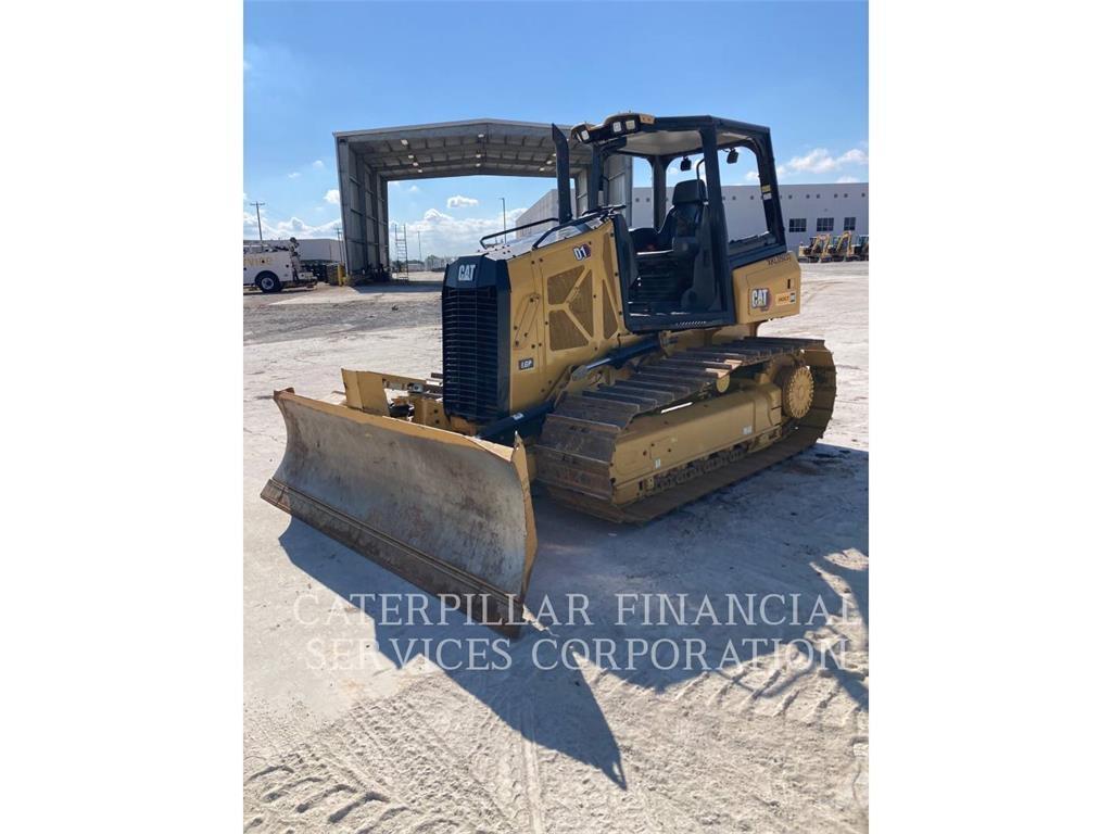 CAT D1-12LGP بلدوزرات مجنزرة