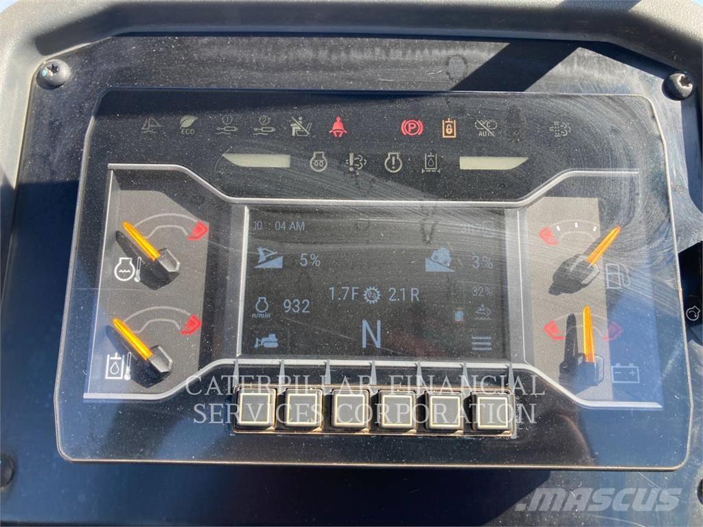 CAT D1-12LGP بلدوزرات مجنزرة