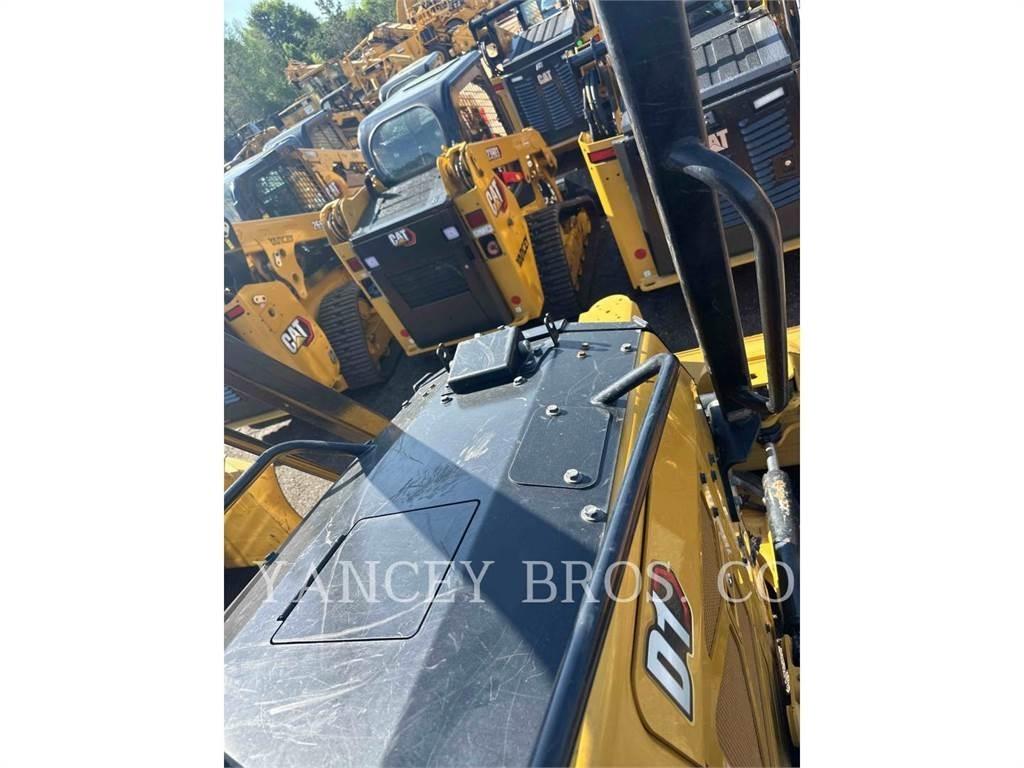CAT D1 LGP بلدوزرات مجنزرة