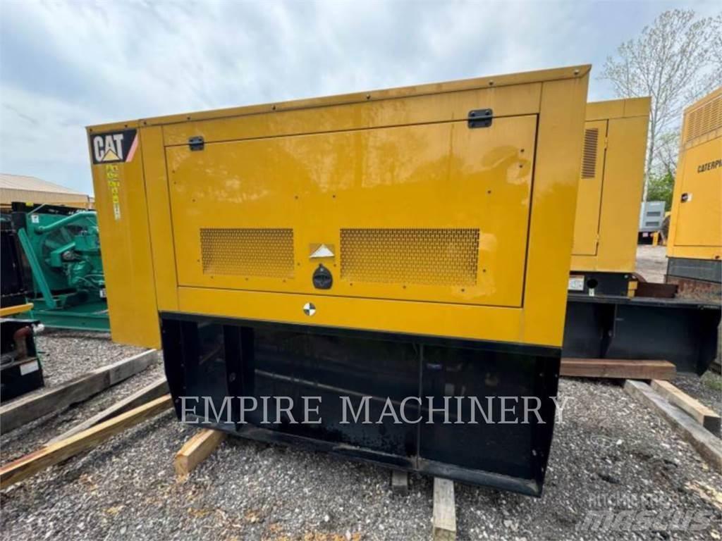 CAT D100 مولدات ديزل