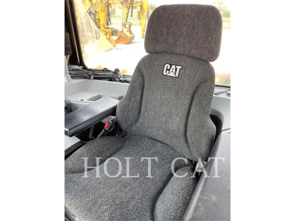 CAT D10T MS بلدوزرات مجنزرة