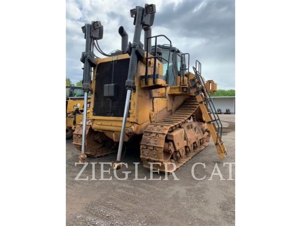 CAT D10T2 بلدوزرات مجنزرة