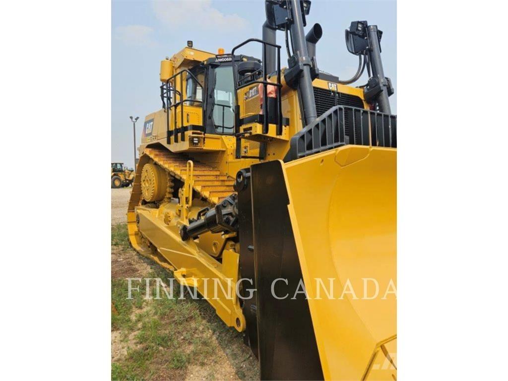 CAT D10T2 بلدوزرات مجنزرة