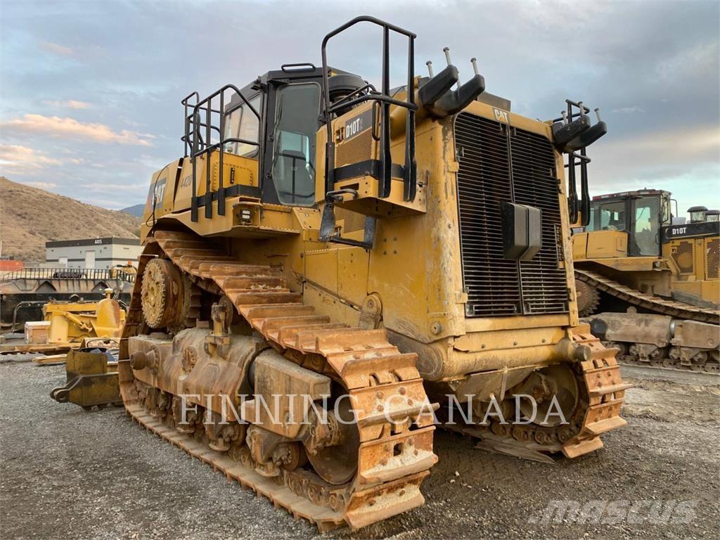CAT D10T2 بلدوزرات مجنزرة