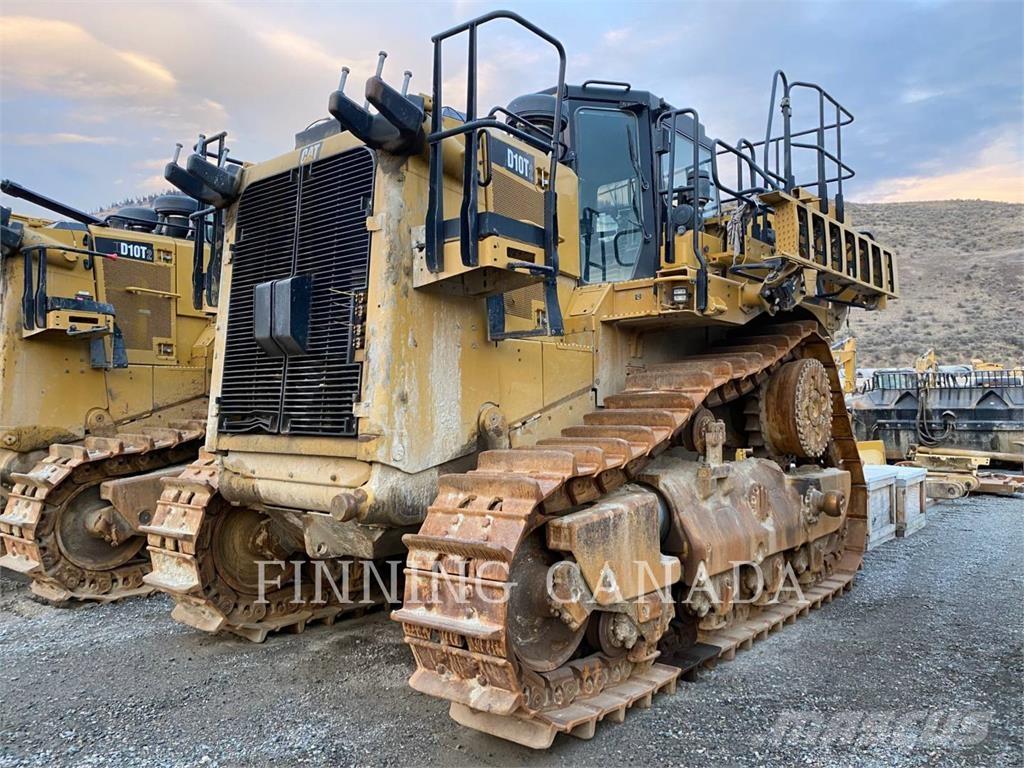 CAT D10T2 بلدوزرات مجنزرة