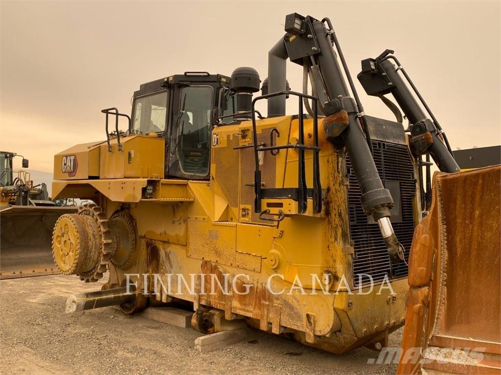 CAT D11-07 بلدوزرات مجنزرة