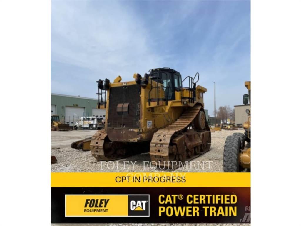 CAT D11T بلدوزرات مجنزرة