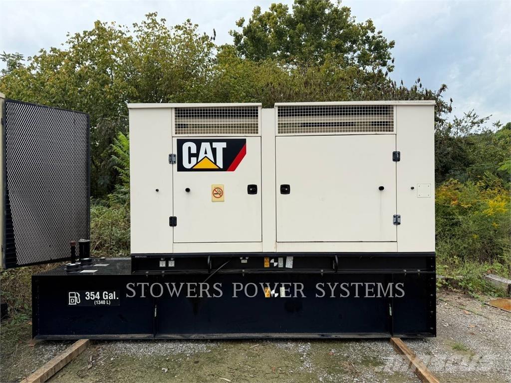 CAT D175 مولدات ديزل