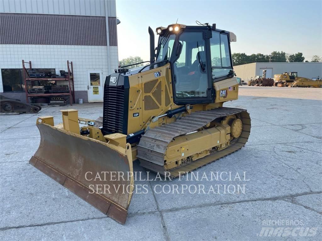 CAT D1LGP بلدوزرات مجنزرة