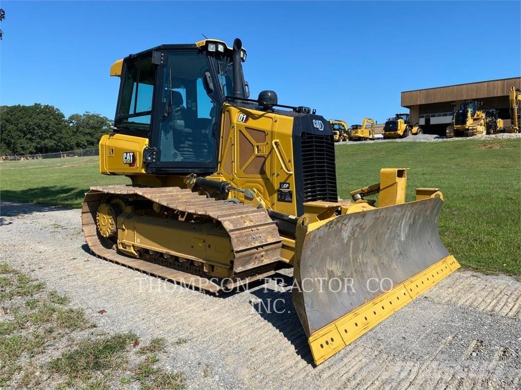 CAT D1LGP بلدوزرات مجنزرة
