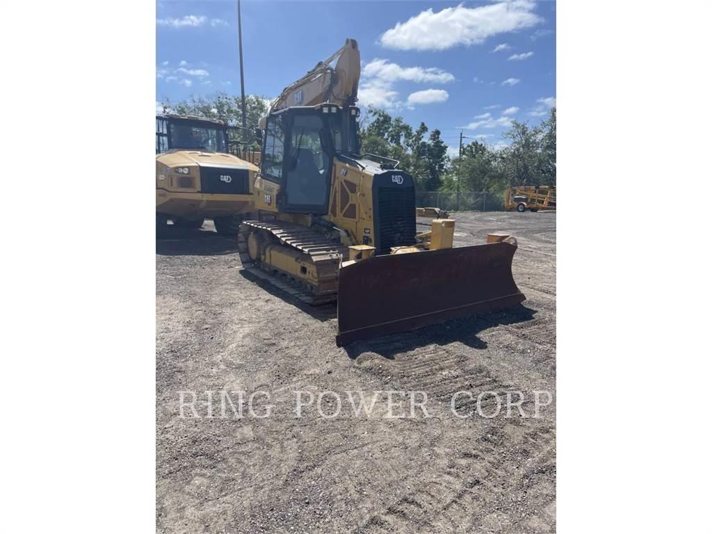 CAT D1LGPEW بلدوزرات مجنزرة