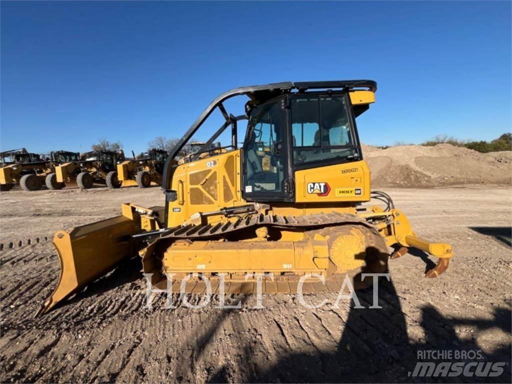 CAT D2 LGPCAB بلدوزرات مجنزرة