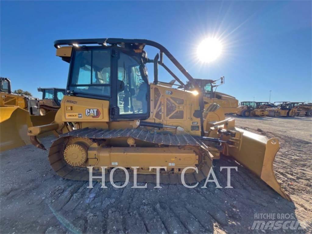 CAT D2 LGPCAB بلدوزرات مجنزرة
