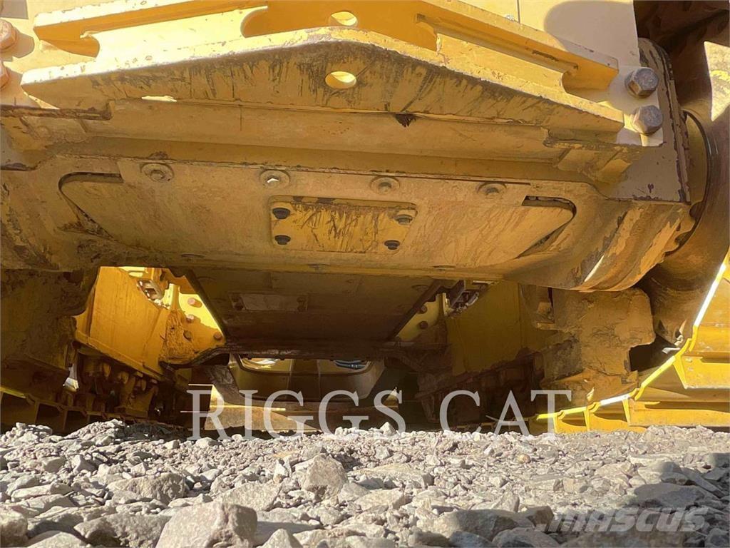 CAT D2 XL AAG بلدوزرات مجنزرة
