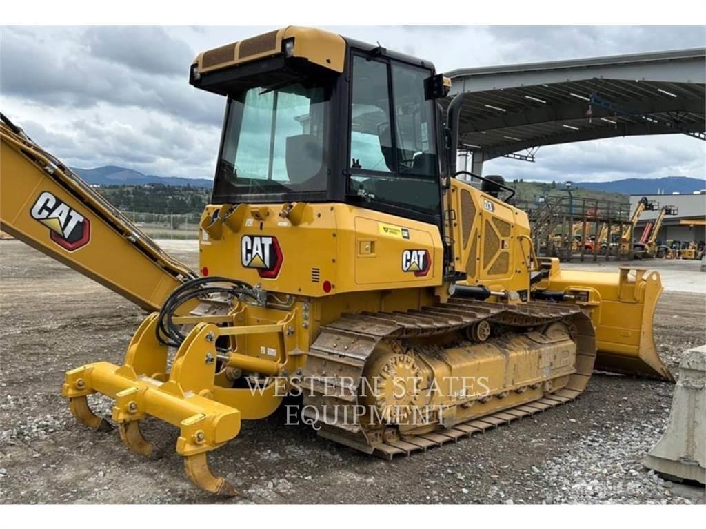 CAT D3 بلدوزرات مجنزرة