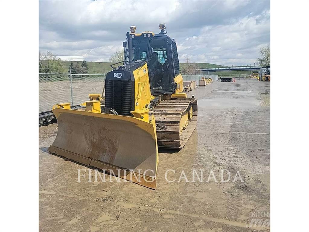 CAT D3-12 بلدوزرات مجنزرة