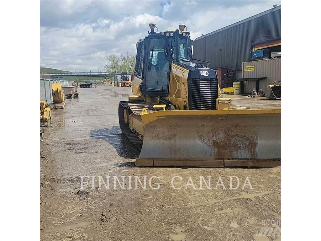 CAT D3-12 بلدوزرات مجنزرة