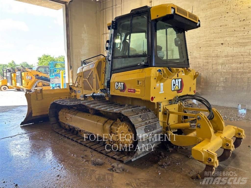 CAT D3-12LGI بلدوزرات مجنزرة