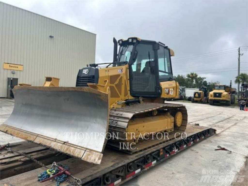 CAT D3-12LGP بلدوزرات مجنزرة