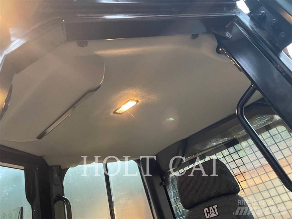 CAT D3-12LGP بلدوزرات مجنزرة