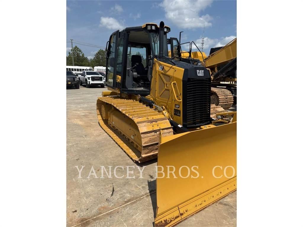 CAT D3 LGP بلدوزرات مجنزرة