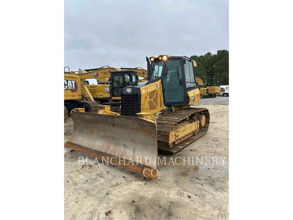 CAT D3 LGP بلدوزرات مجنزرة