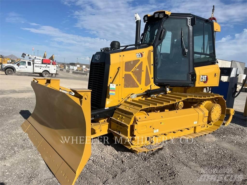 CAT D3 XL بلدوزرات مجنزرة