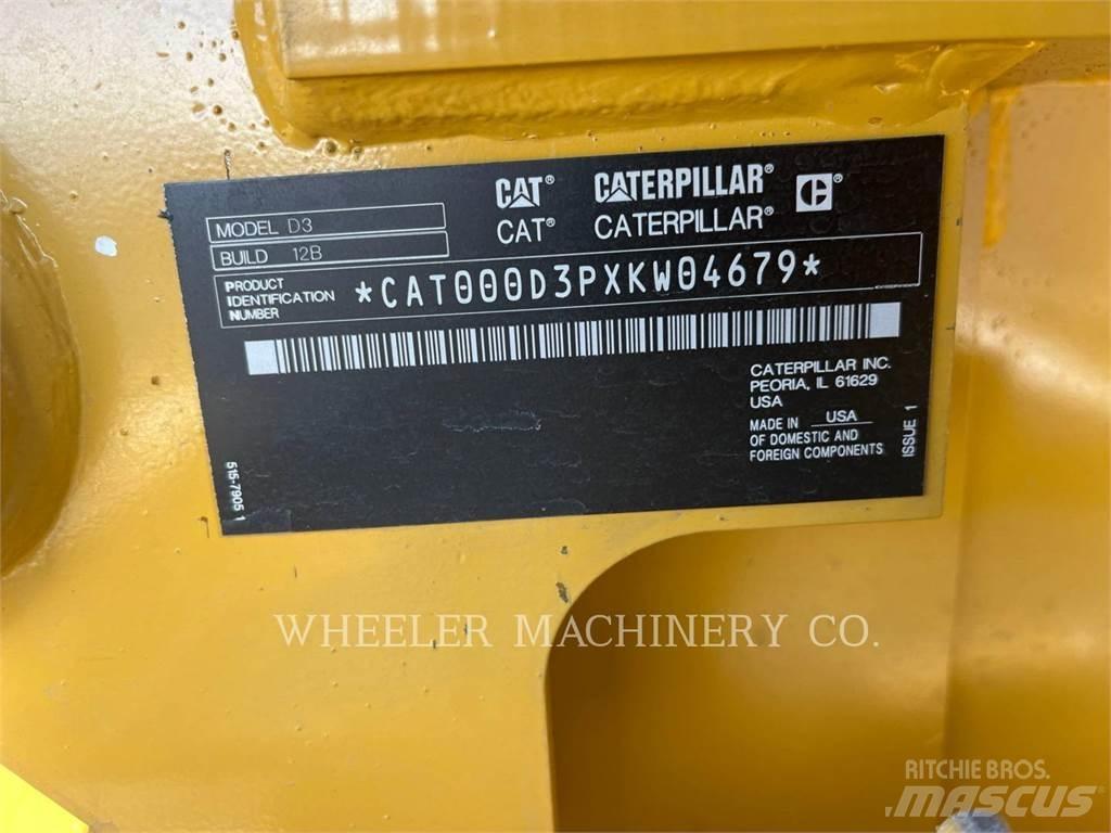 CAT D3 XL بلدوزرات مجنزرة
