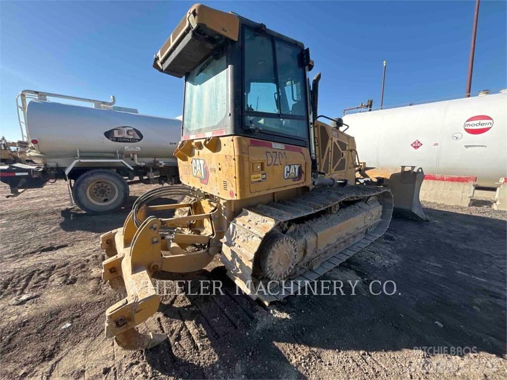 CAT D3 XL بلدوزرات مجنزرة