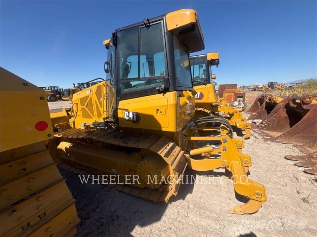 CAT D3 XL بلدوزرات مجنزرة