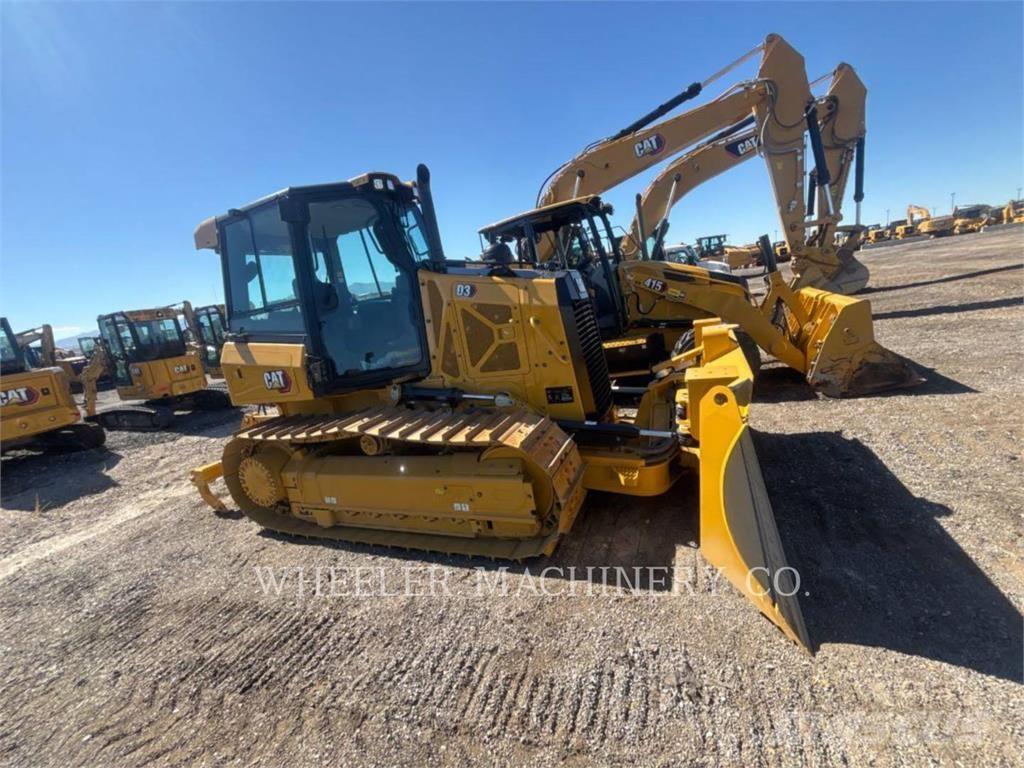 CAT D3 XL بلدوزرات مجنزرة