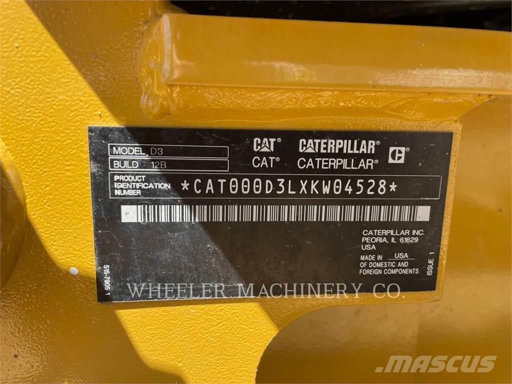 CAT D3 XL EW بلدوزرات مجنزرة