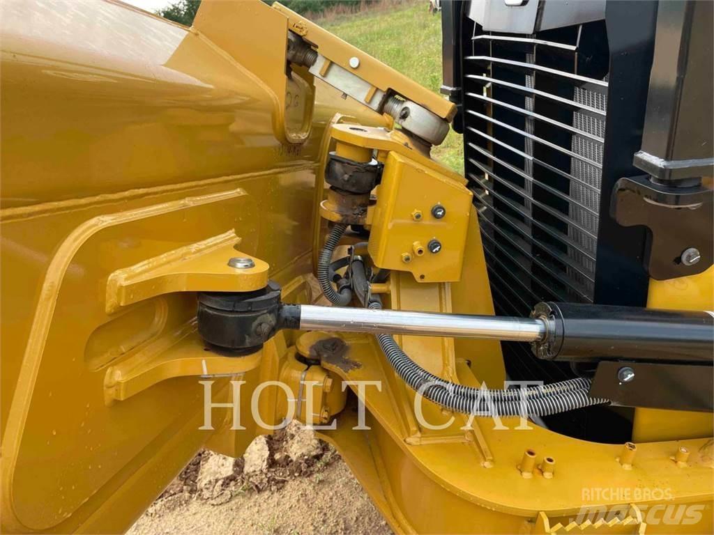 CAT D312 بلدوزرات مجنزرة