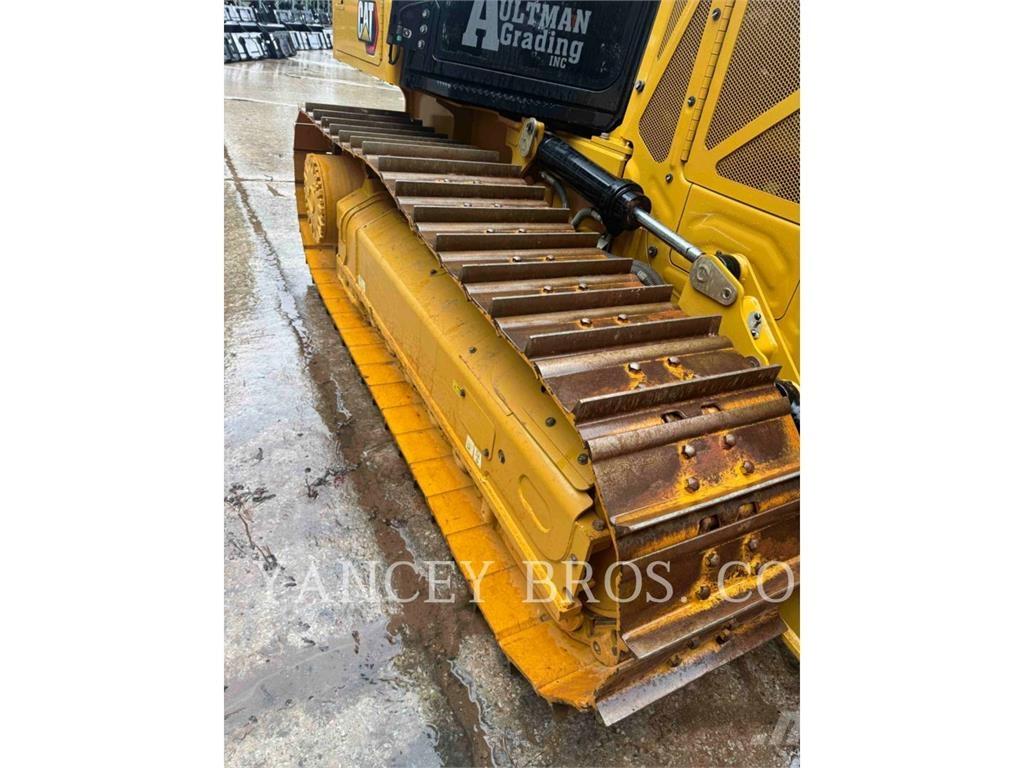 CAT D312 بلدوزرات مجنزرة