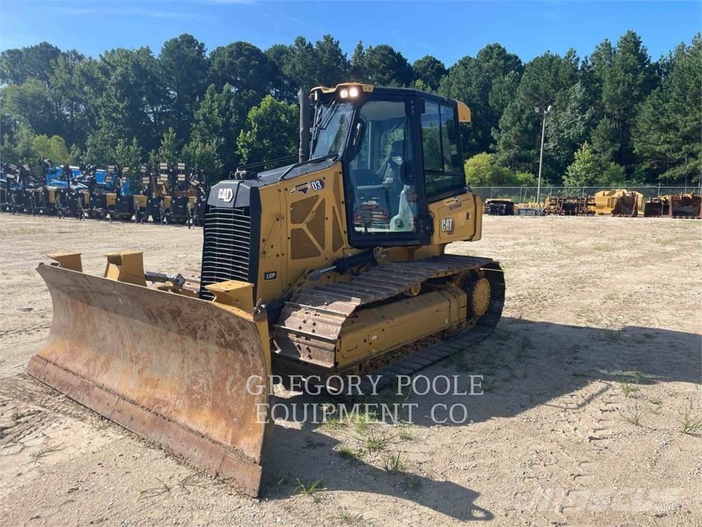 CAT D312LGP بلدوزرات مجنزرة