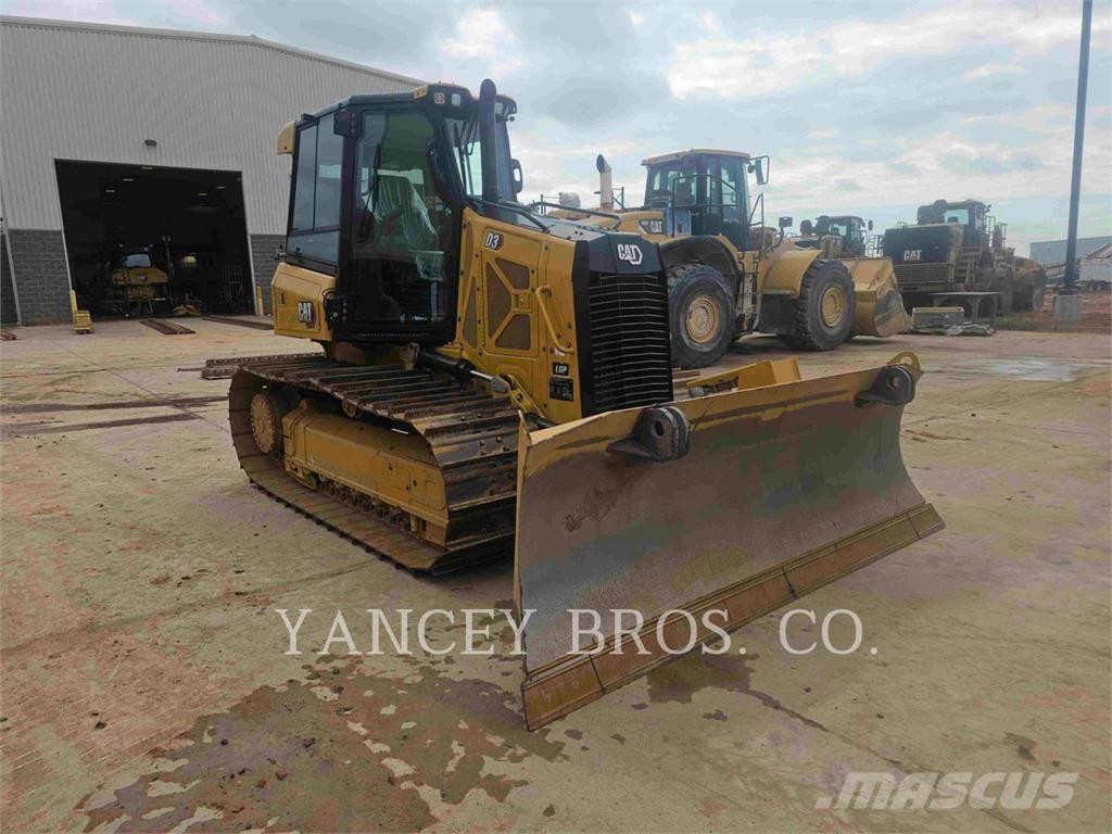 CAT D312LGP بلدوزرات مجنزرة