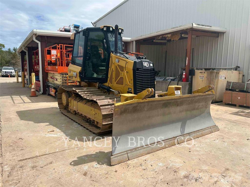 CAT D312LGP بلدوزرات مجنزرة