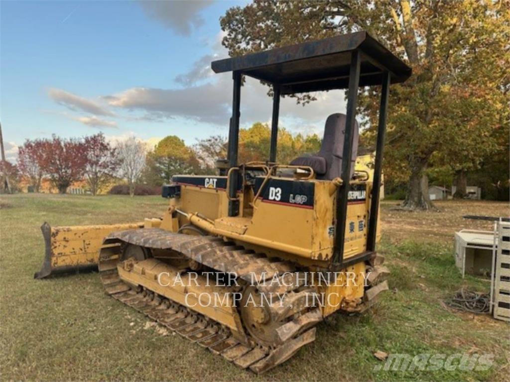 CAT D3BLGP بلدوزرات مجنزرة