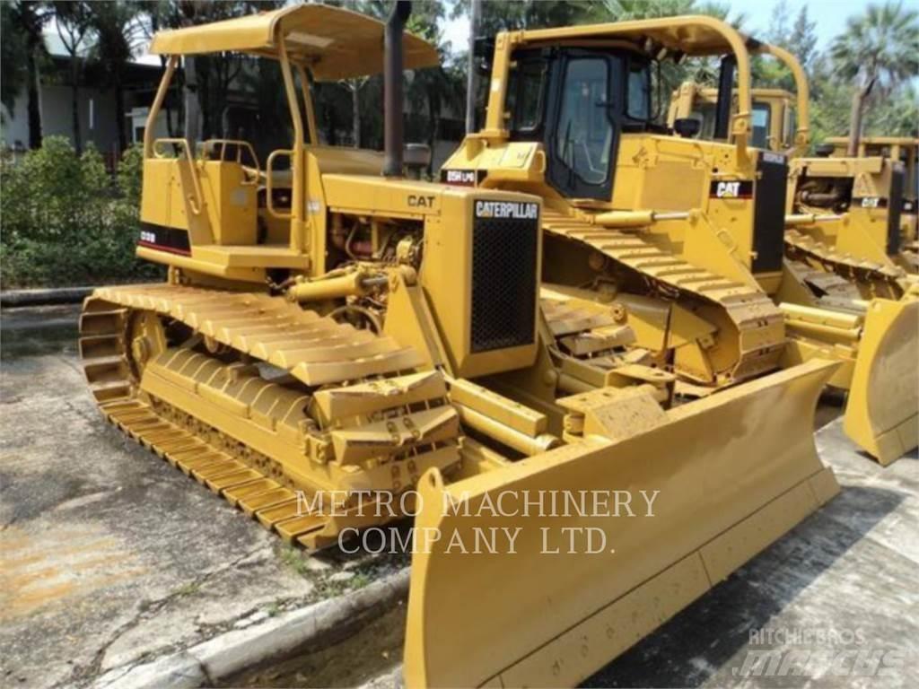 CAT D3BLGP بلدوزرات مجنزرة