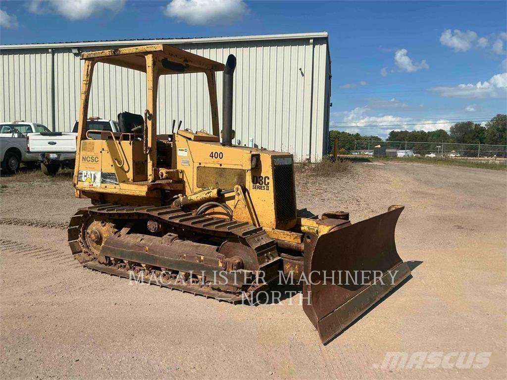 CAT D3C بلدوزرات مجنزرة