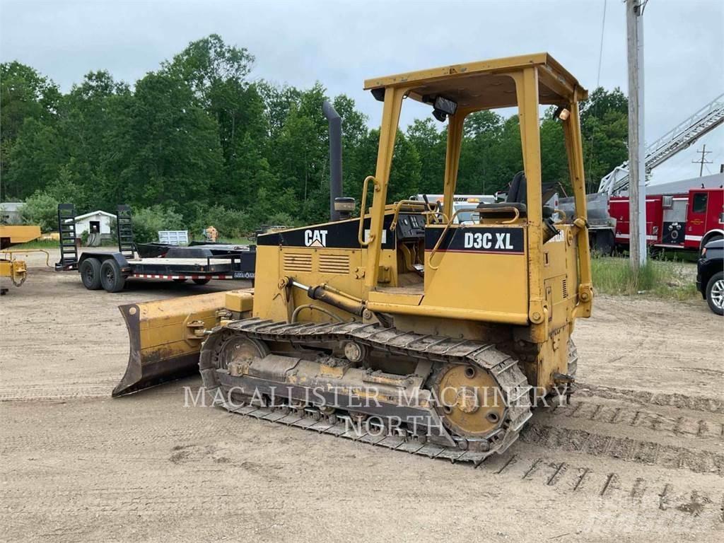 CAT D3CX بلدوزرات مجنزرة