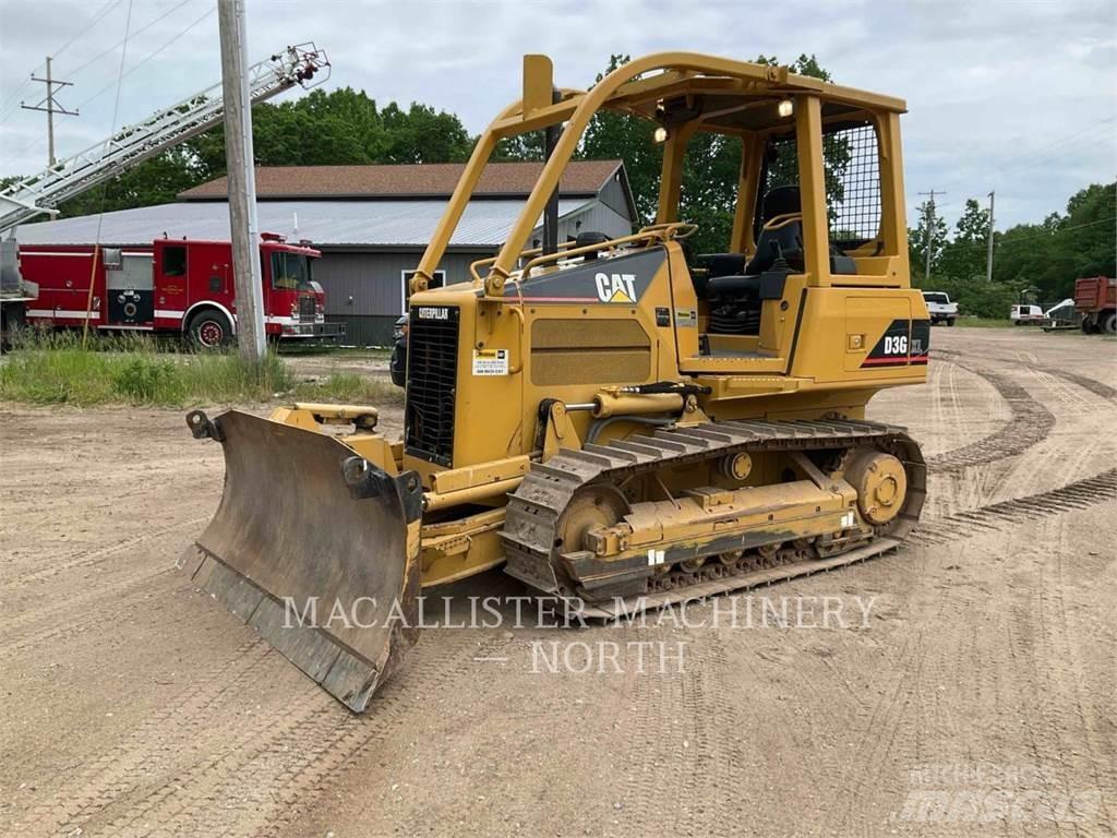 CAT D3GX بلدوزرات مجنزرة