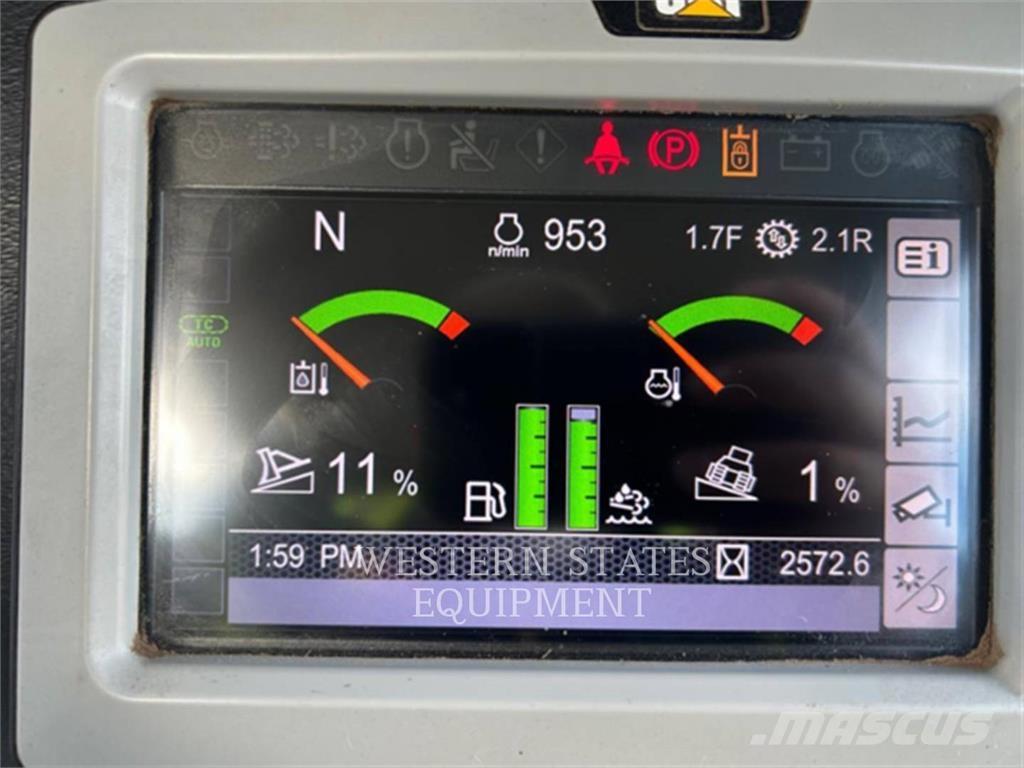 CAT D3K2 بلدوزرات مجنزرة