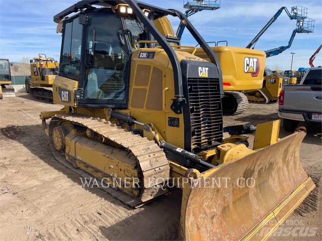 CAT D3K2 XL بلدوزرات مجنزرة