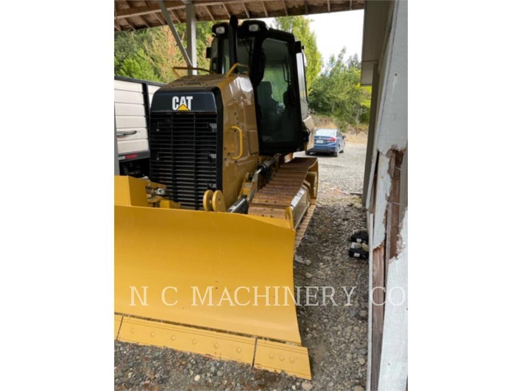 CAT D3K2 XLCB بلدوزرات مجنزرة