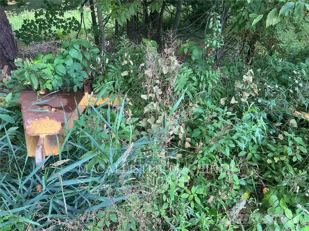 CAT D3K2L A بلدوزرات مجنزرة