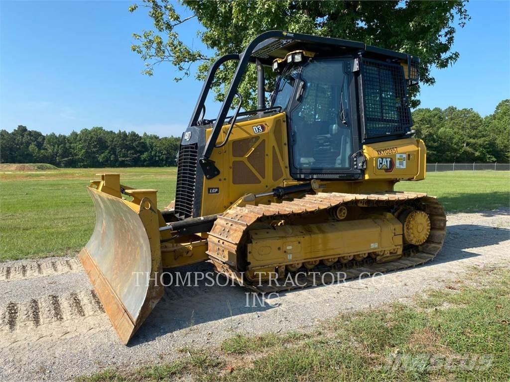 CAT D3LGP بلدوزرات مجنزرة