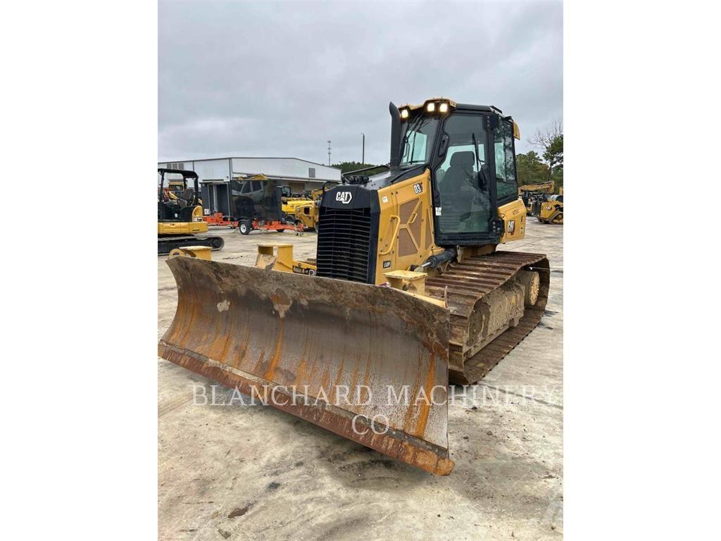CAT D3LGP بلدوزرات مجنزرة
