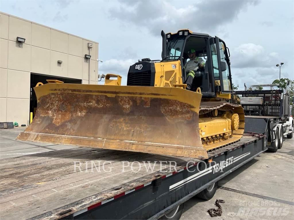 CAT D3LGP3D بلدوزرات مجنزرة