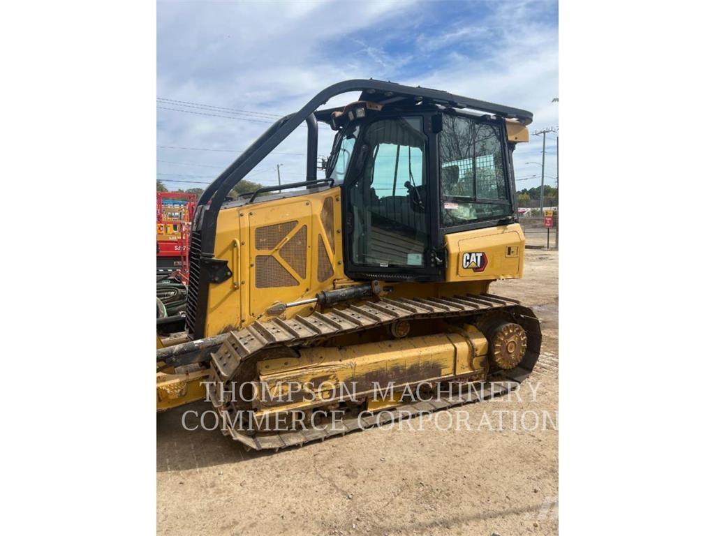 CAT D3XL بلدوزرات مجنزرة